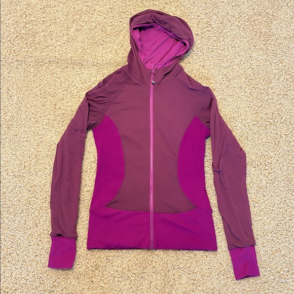 lululemon athletica | In Flux Hoodie/Jacket (Reversible) - Picture 12 of 13